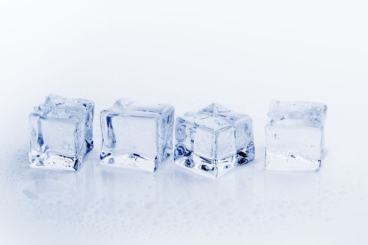 ukuran es kristal 